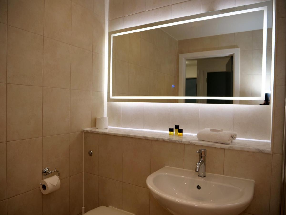 Premium Arcadianplus Two Bedroom Apart - En Suite - Balcony - Brand New Birmingham Exterior photo